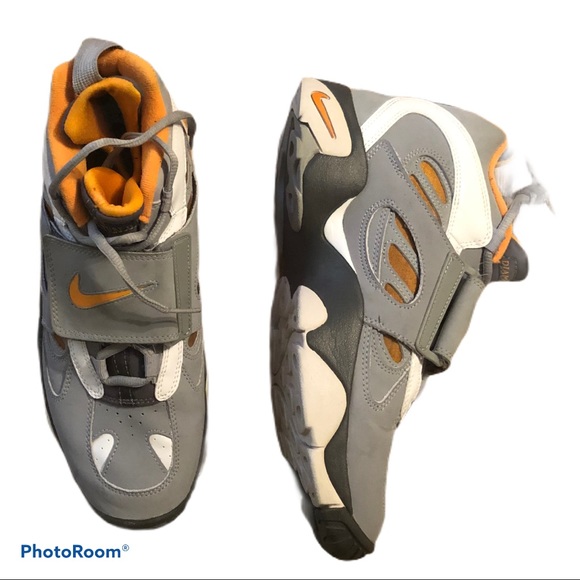 deion sanders diamond turf 2